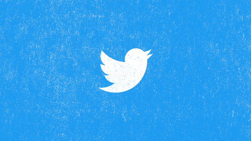 Animation of a Twitter user subscribing to a Revue newsletter in one click from within a tweet